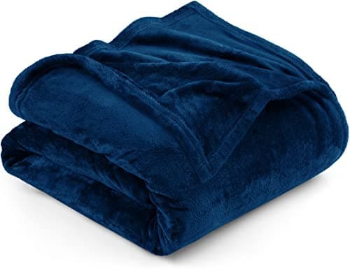 Utopia Bedding Fleece Blanket King Size Navy 300GSM Luxury Bed Blanket Anti-Static Fuzzy Soft Blanket Microfiber (90x102 Inches)